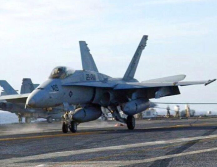 caccia f18 hornet