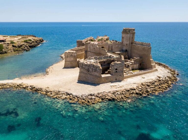 castello crotone