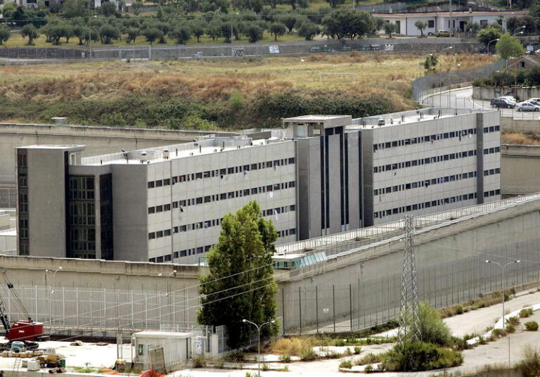 catanzaro carcere