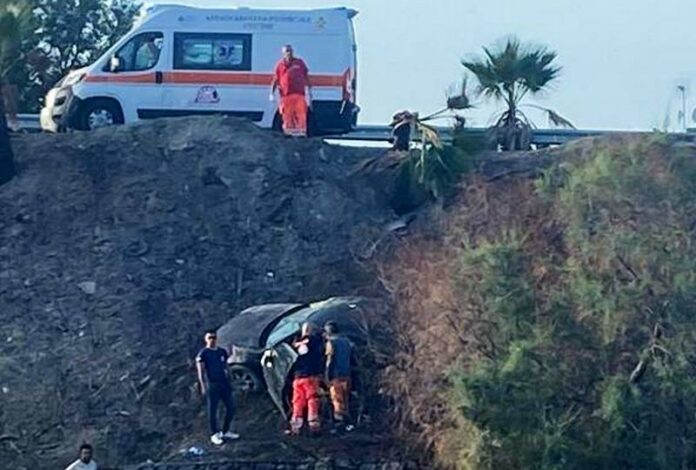 incidente scarpata crotone