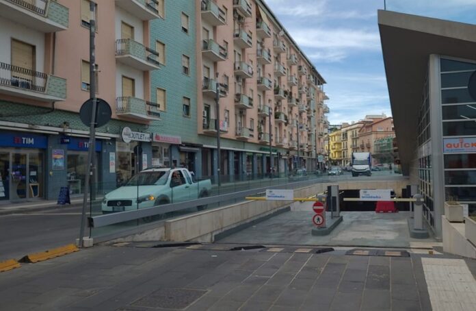 incidente piazza bilotti cosenza