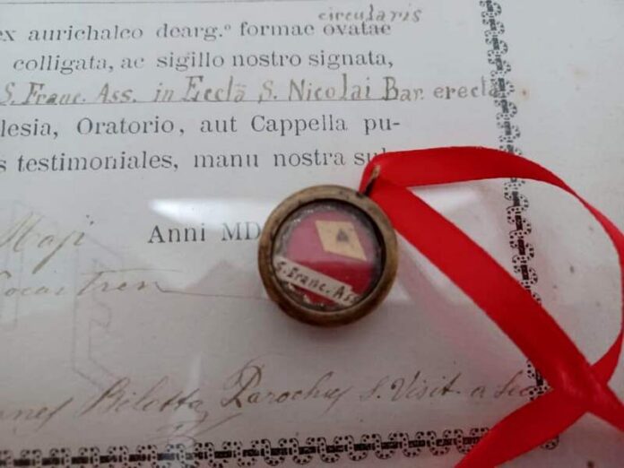 reliquia San Francesco dAssisi