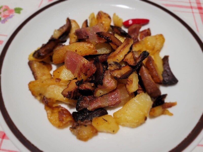 funghi patate guanciale