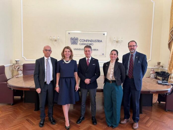 Incontro Console Stati Uniti