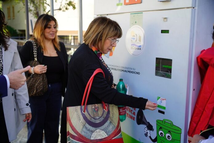 ecocompattatori Mendicino