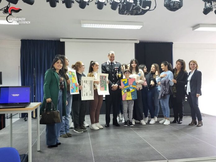 carabinieri insegnano la legalità