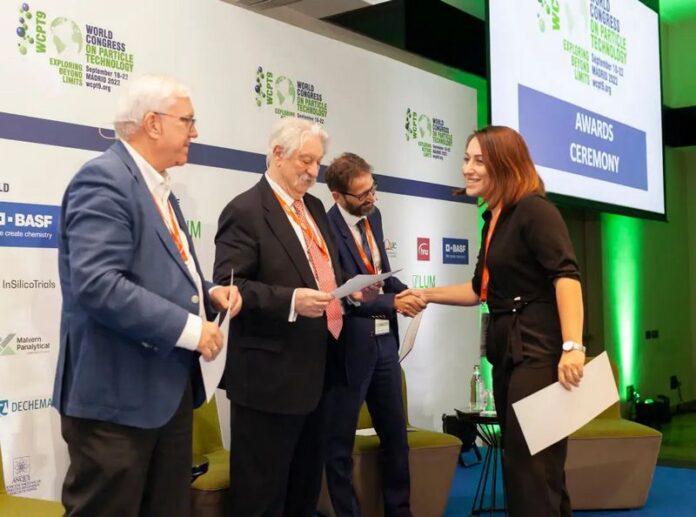 ricercatrice Unical premiata