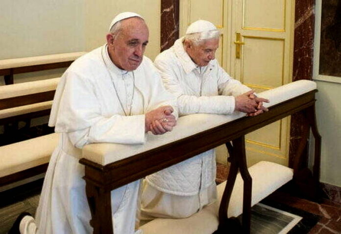 papa francesco e papa benedetto