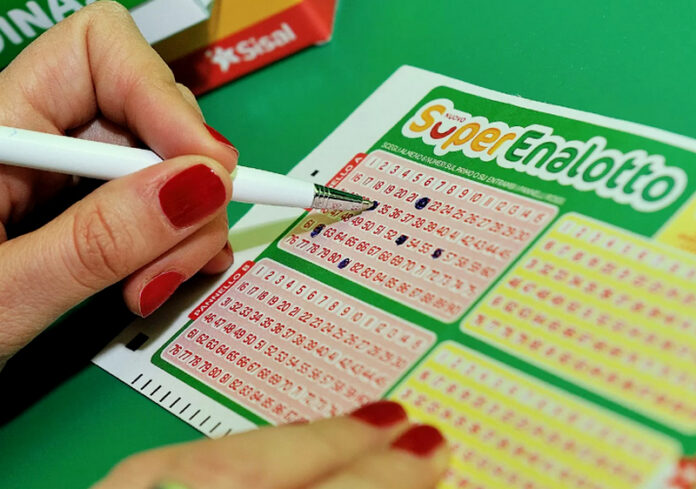 superenalotto schedina