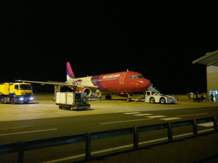 aereo lamezia ritardo