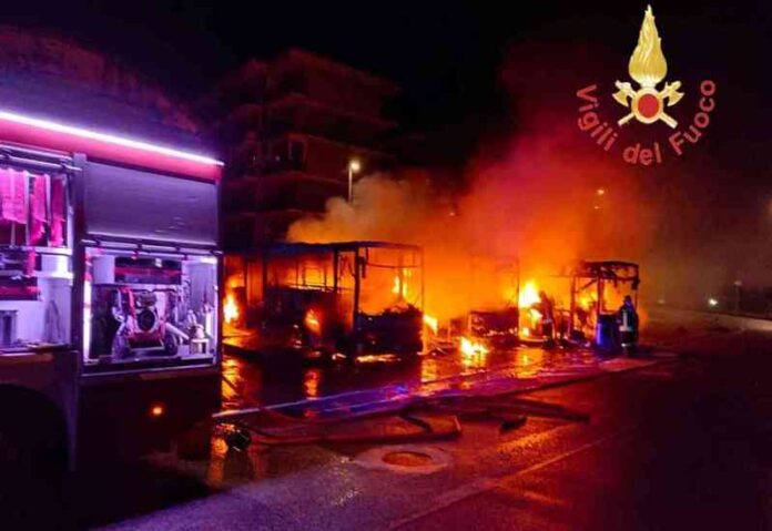 incendio bus diamante