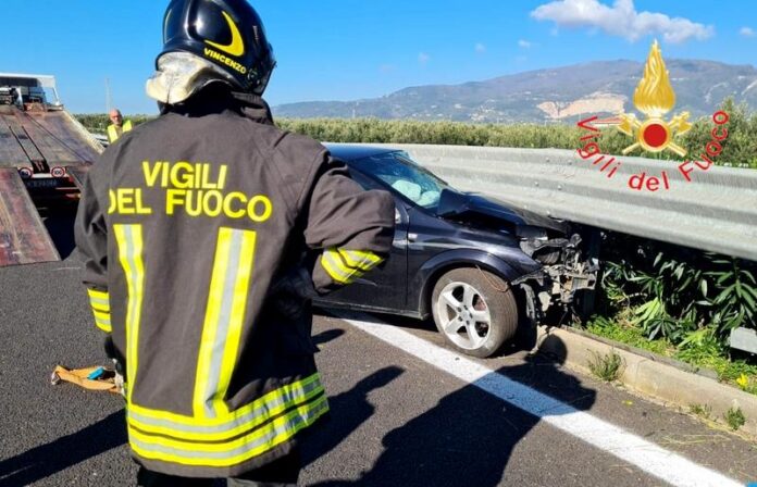 incidente a2 lamezia