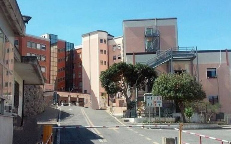 indagati medici ospedale corigliano
