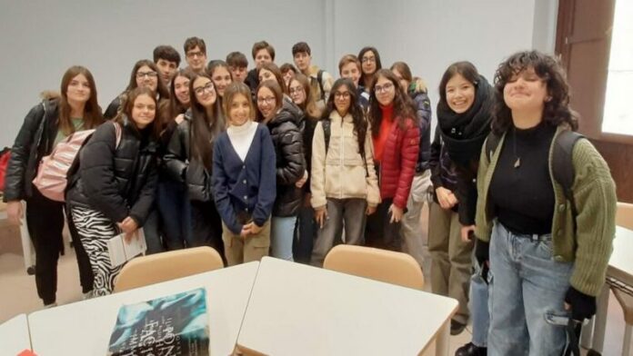 studentessa concorso letterario