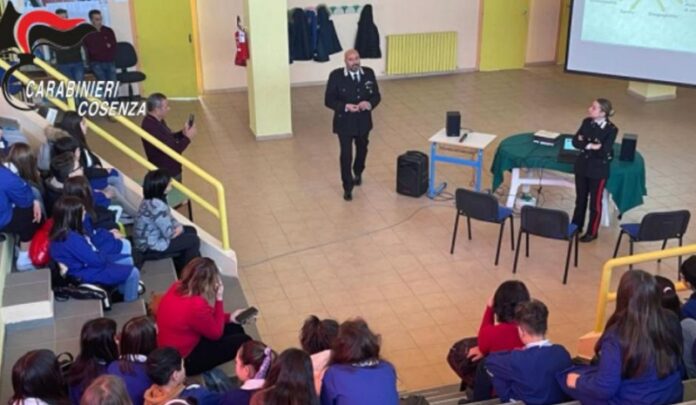 cultura legalità carabinieri nelle scuole