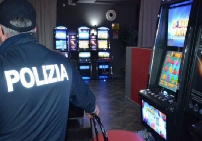 slot machine polizia