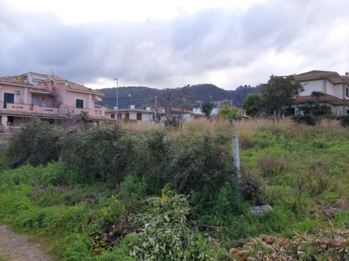 tropea terreno confiscato