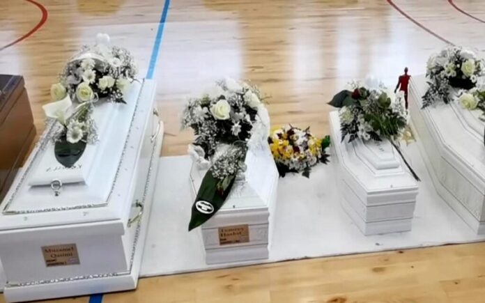 bare migranti naufragio