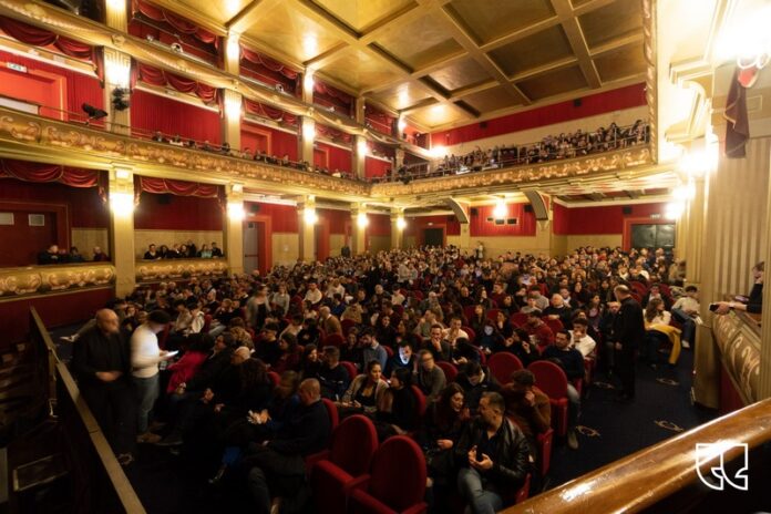 Pubblico Teatro Grandinetti_Vacantiandu OFF