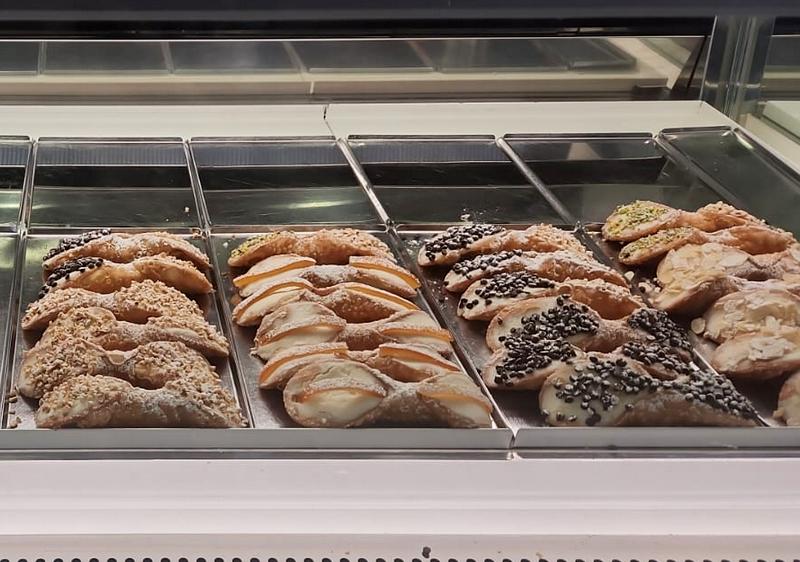 cannoli traghetto messina