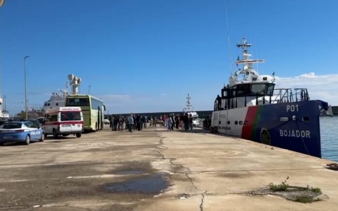 migranti calabria