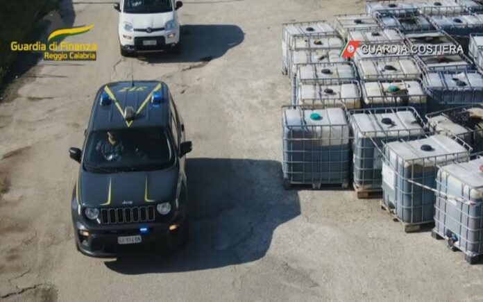 liquidi inquinanti sequestro
