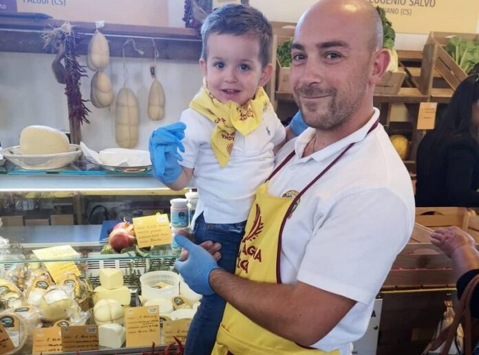 fonsi luca pecorino crotone dop