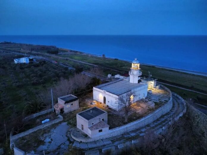 faro Punta Stilo