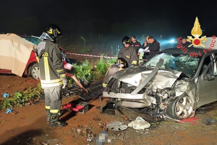 muore 23 anni incidente stradale