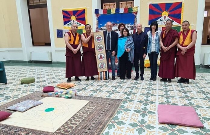 monaci tibetani reggio calabria