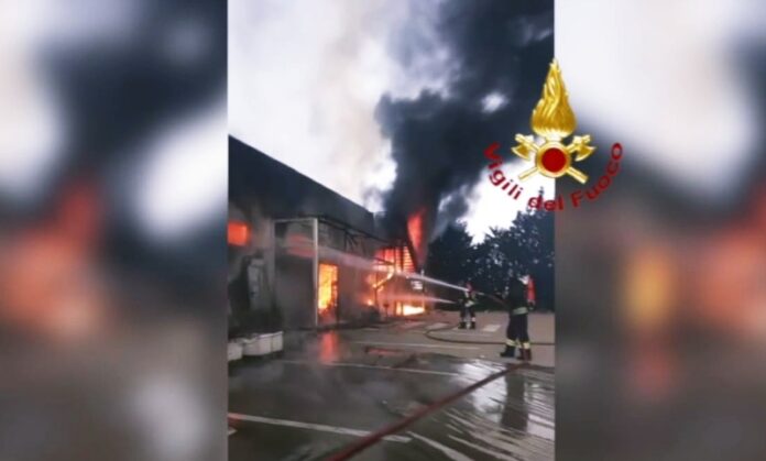 incendio capannone