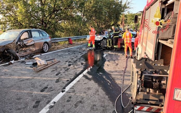 incidente stradale ss118
