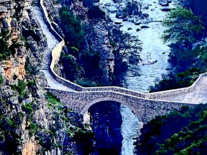 ponte del diavolo, Civita