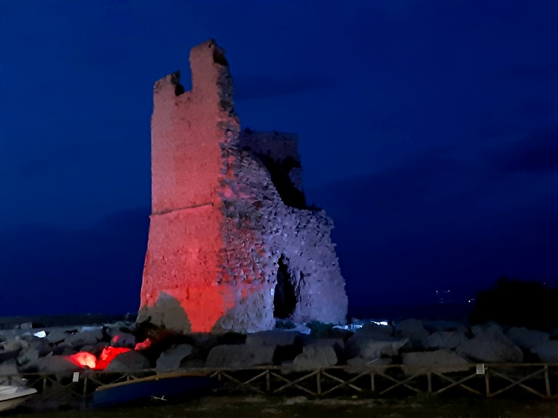 Briatico con la sua Torre della Rocchetta
