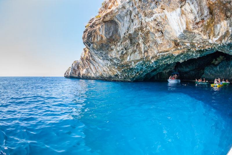 Grotta Azzurra dell'isola di Dino