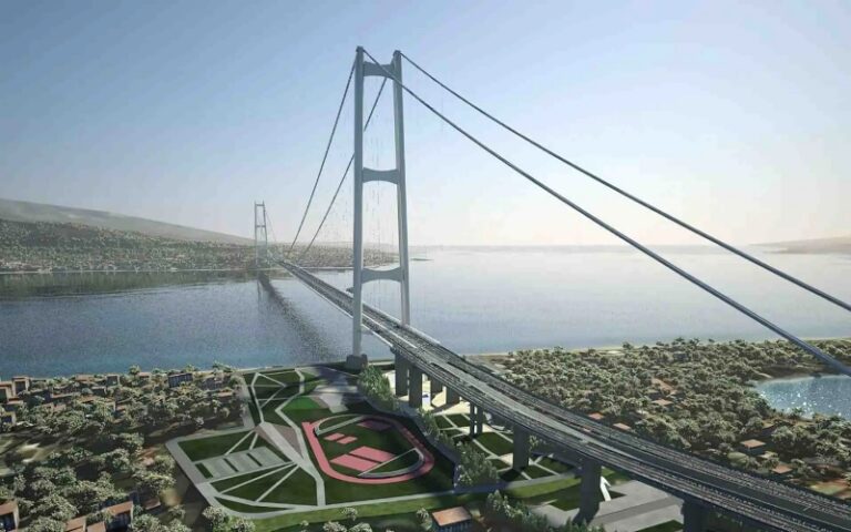 unical ponte stretto