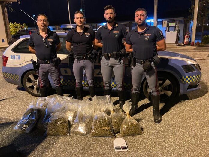 sequestro marijuana palmi