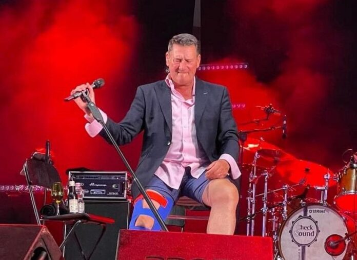 Tony Hadley menisco