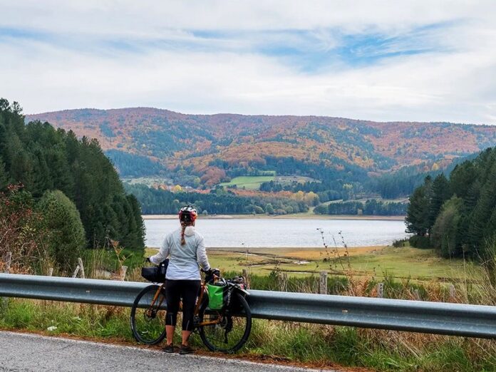 cicloturismo lorica lago arvo