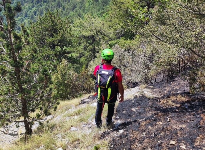 incendio pollino soccorso alpino