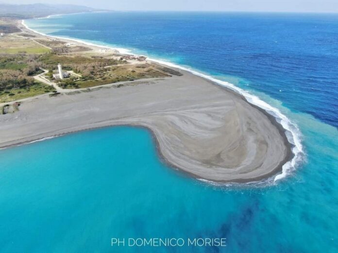 la spiaggia di Punta Alice_Ph Domenico Morise