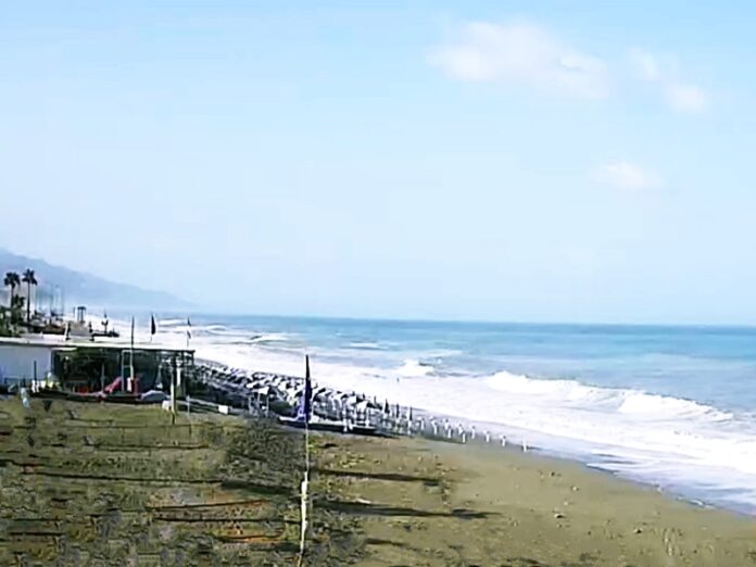 mare mosso Paola