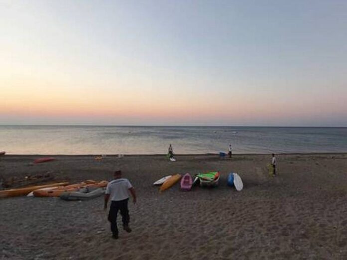 spiaggia simeri crichi sequestro
