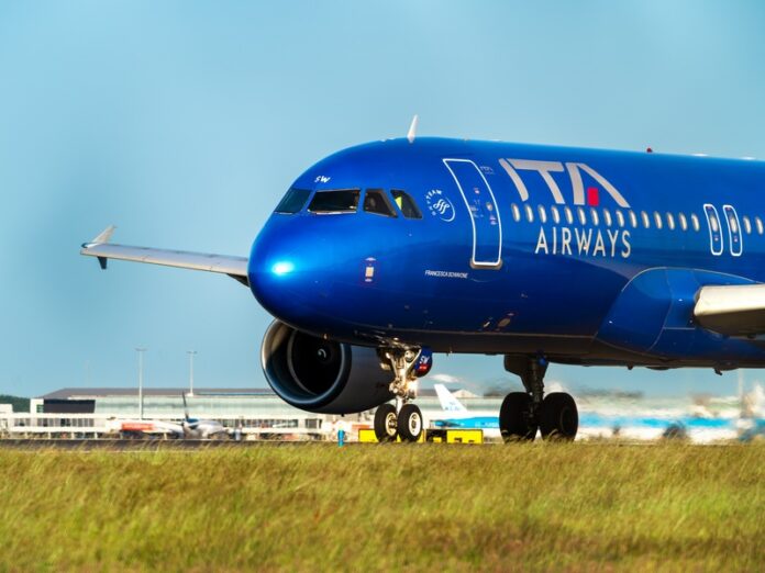 volo in ritardo ita airways reggio calabria milano