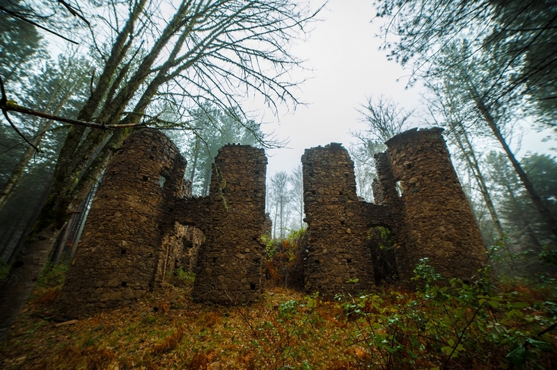 Scorcio del Castello della Baronessa Scoppa, Cardinale (Cz)