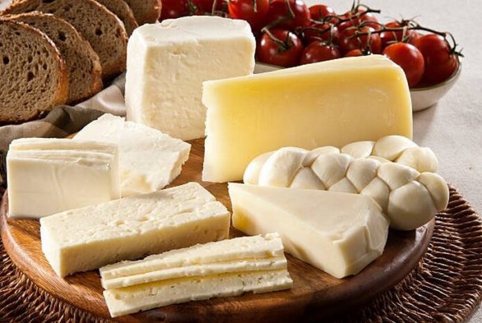 Vari formaggi calabresi
