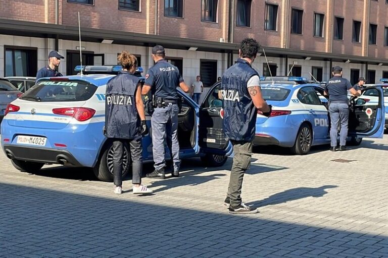 polizia reggio calabria poliziotti