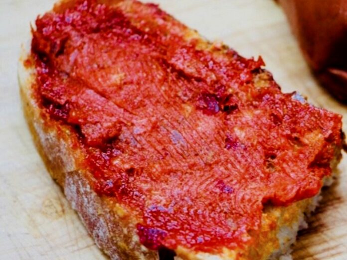 ndujia e miele bruschetta