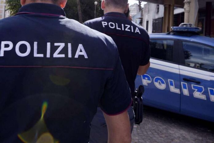 polizia agenti