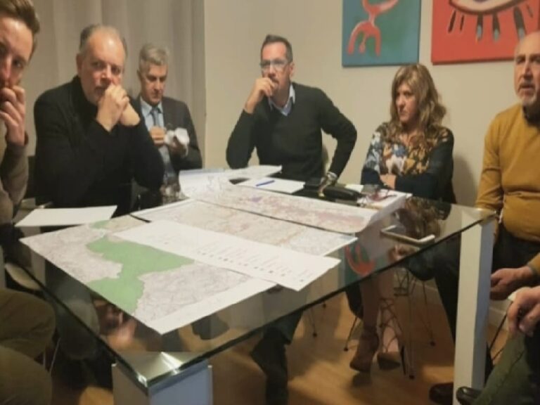 De Rose e Rende cambia Rende intervengono sulla città unica